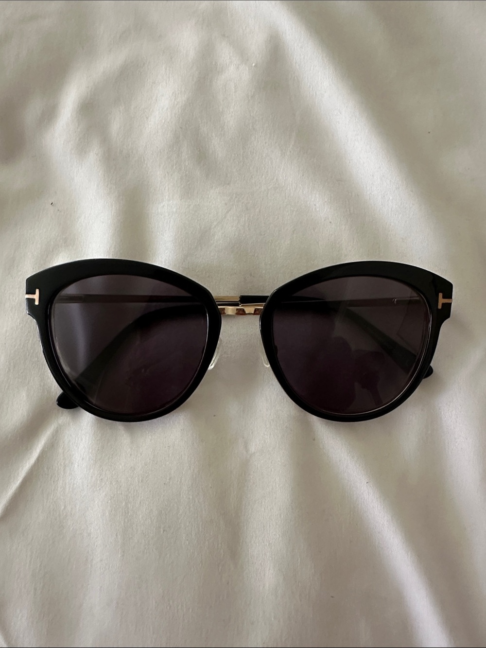 Black Women's Sunglasses with Gold Accent - Tom Ford